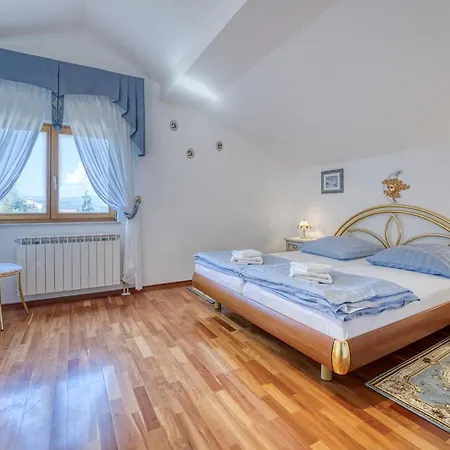 Mona Lisa - Croatia Apartment Lovran